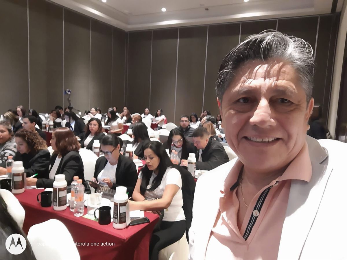 Oscar Márquez en una capacitación en Arequipa, Perú